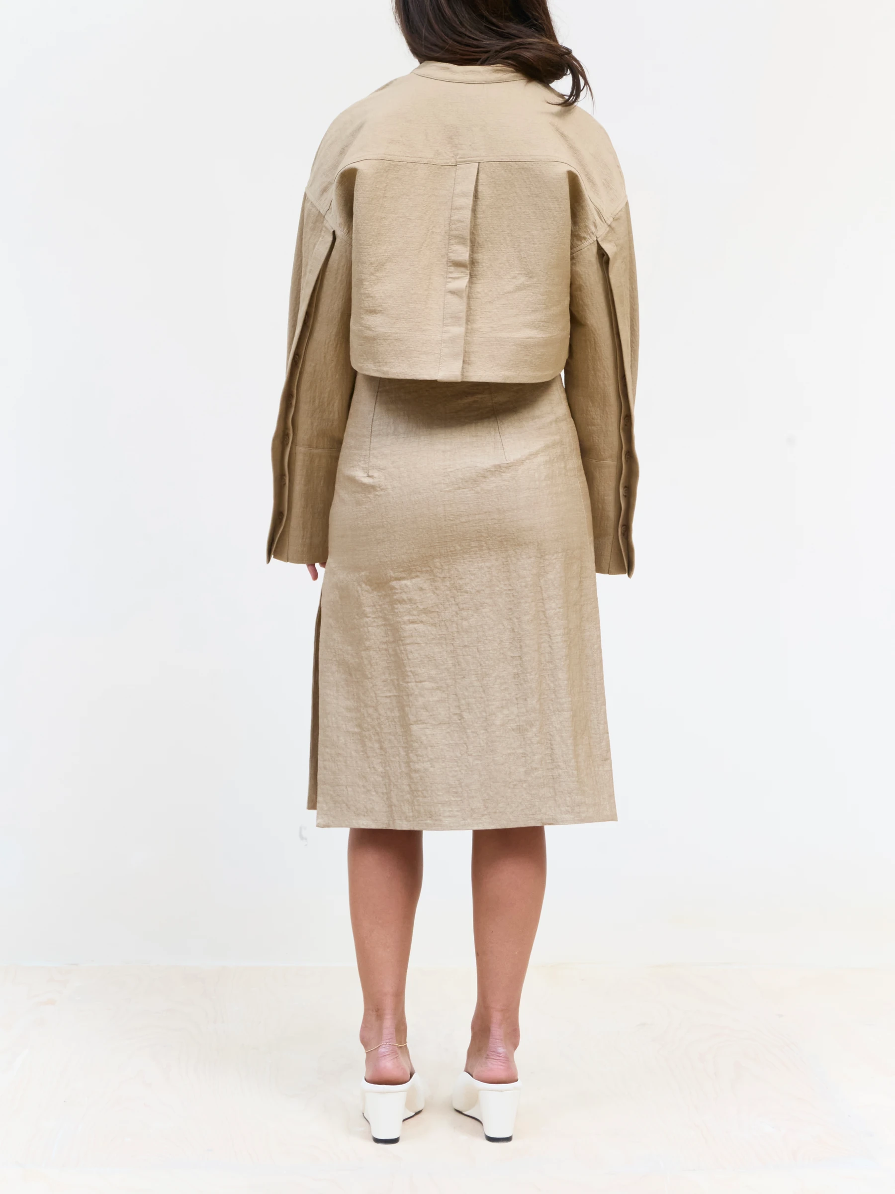 Beige cropped jacket in Foxing, back view