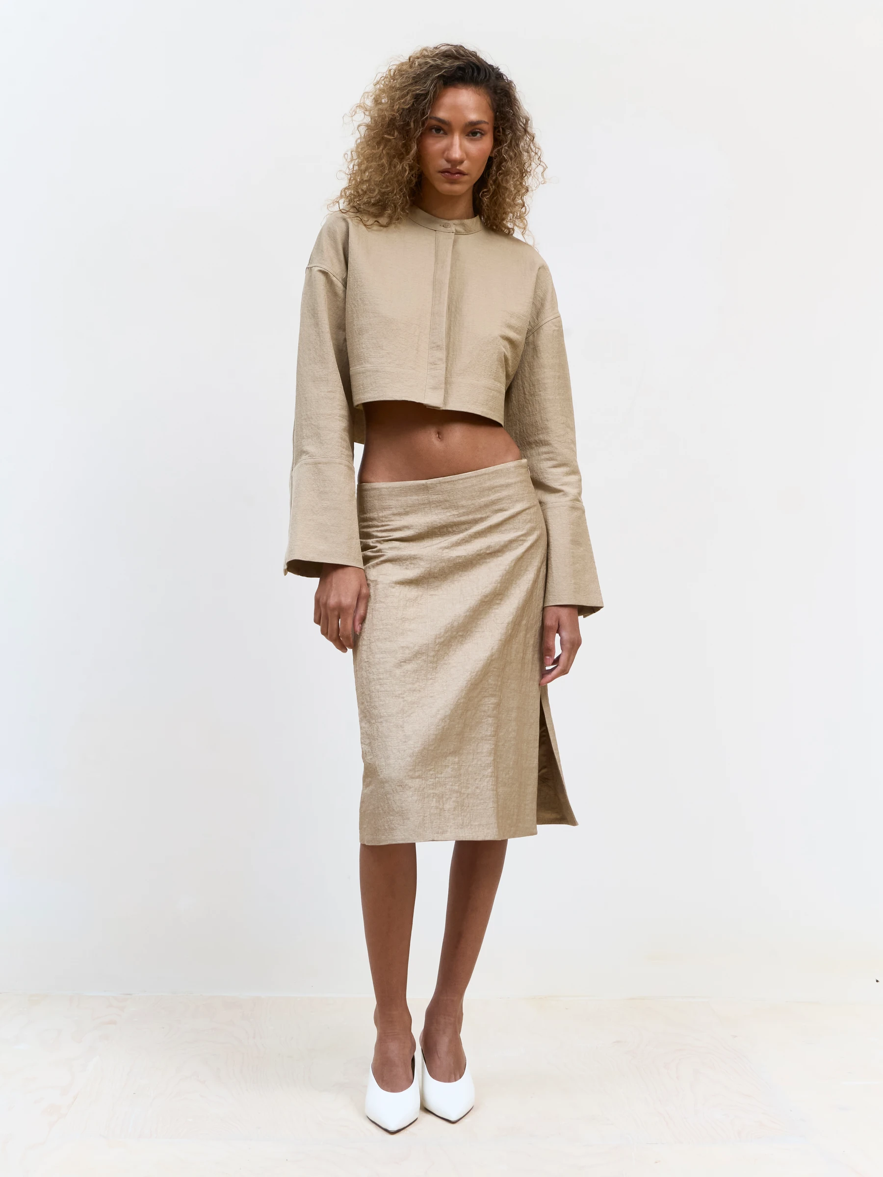 Beige cropped jacket in Foxing, front view