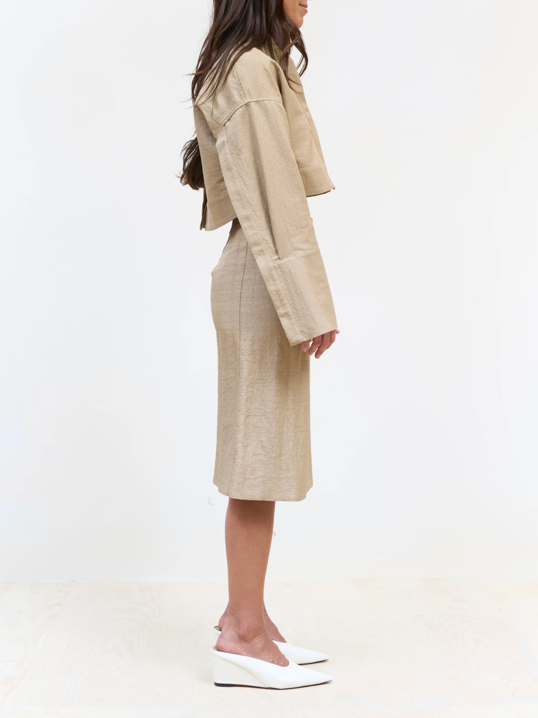 Beige cropped jacket in Foxing, side view
