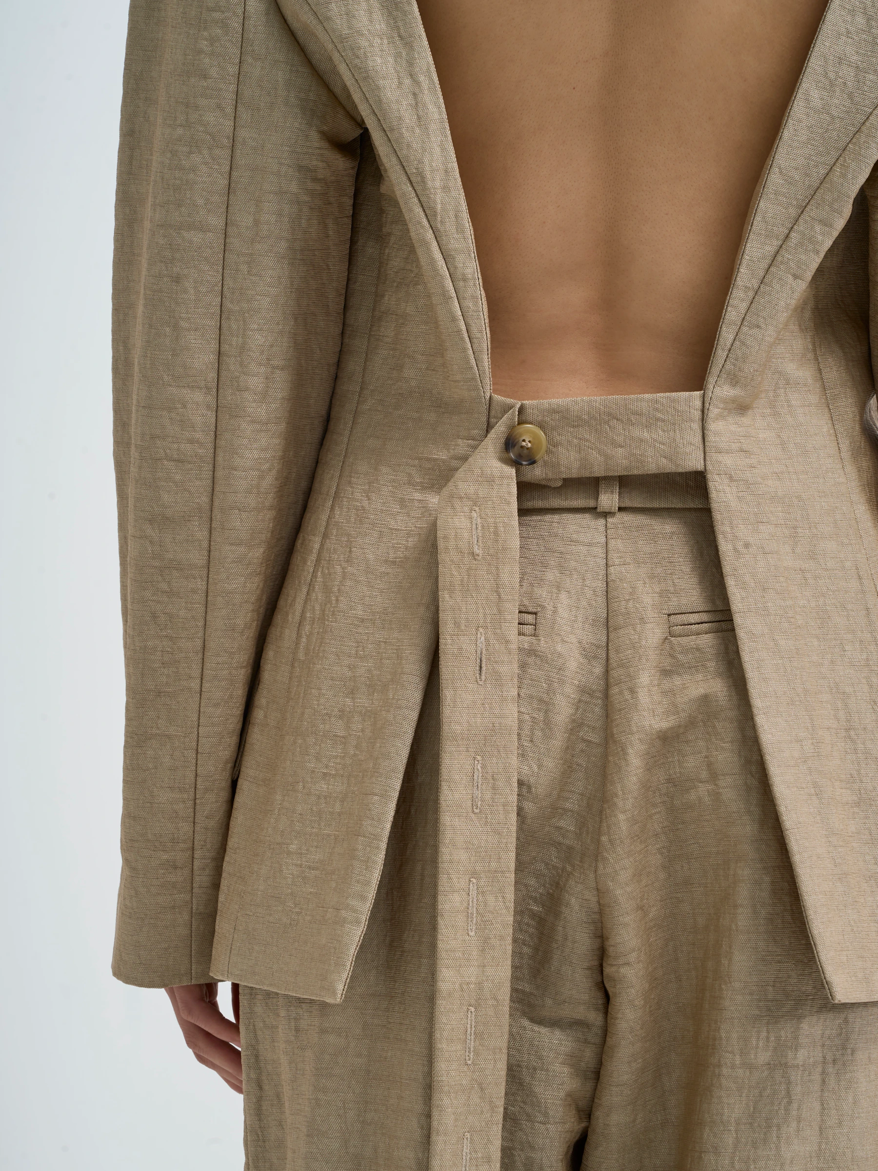 Beige backless blazer in Foxing, back view